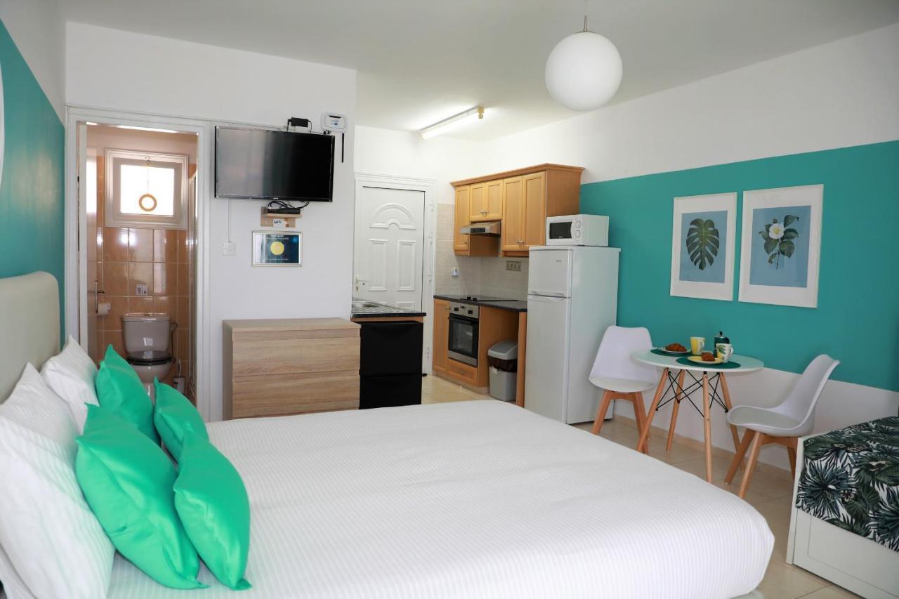 Pearl Ivy's Apartment